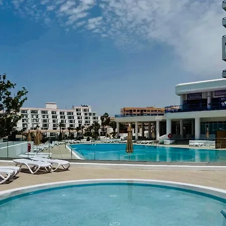 Apartamento Paradise *